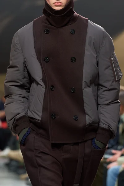 Look 123
